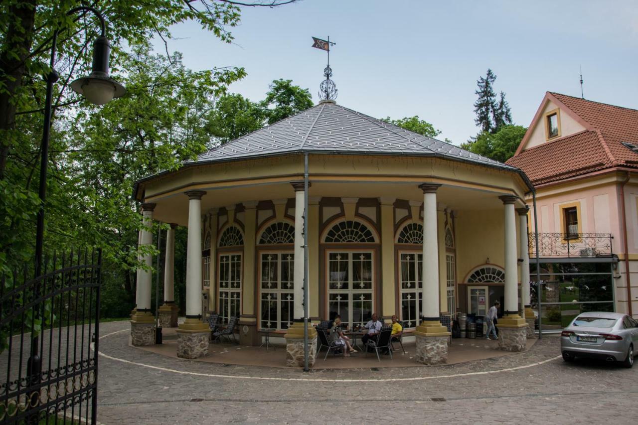 Grand Spa Holiday Home Sklené Teplice Zewnętrze zdjęcie