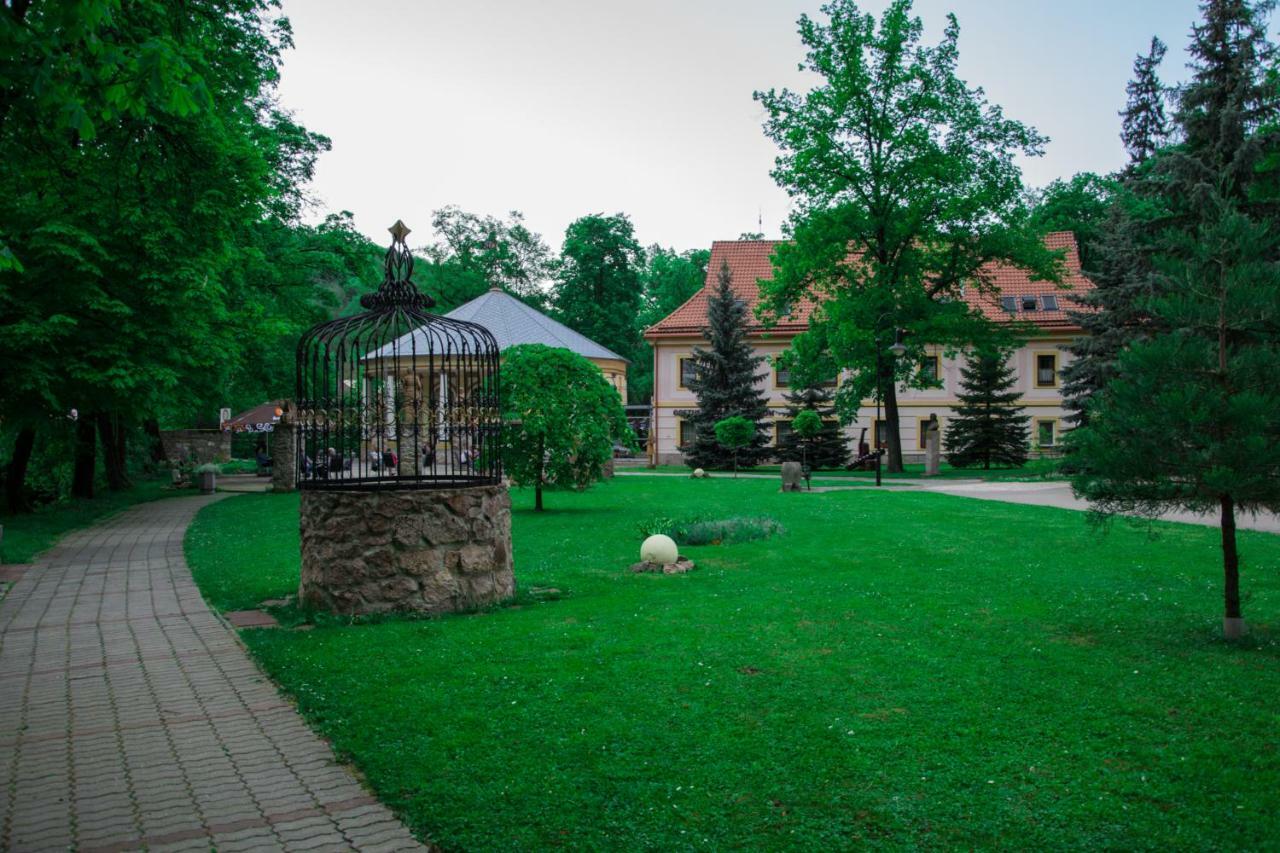 Grand Spa Holiday Home Sklené Teplice Zewnętrze zdjęcie